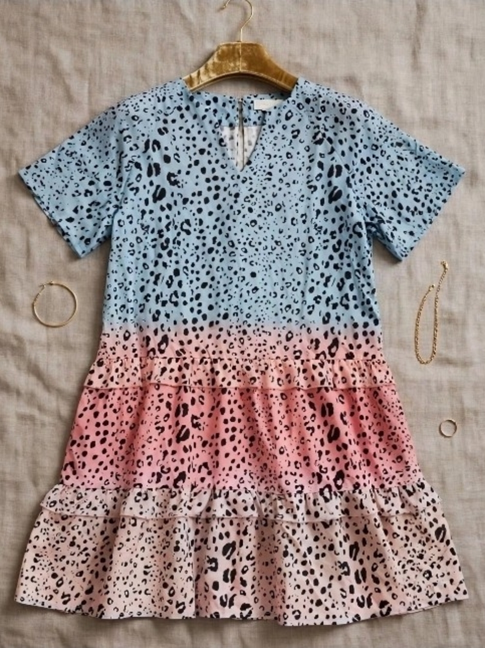 Womens XL NWT Ombre Leopard Print Dress V-neck